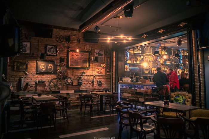 amazing-restaurant-bar-interior-design-16